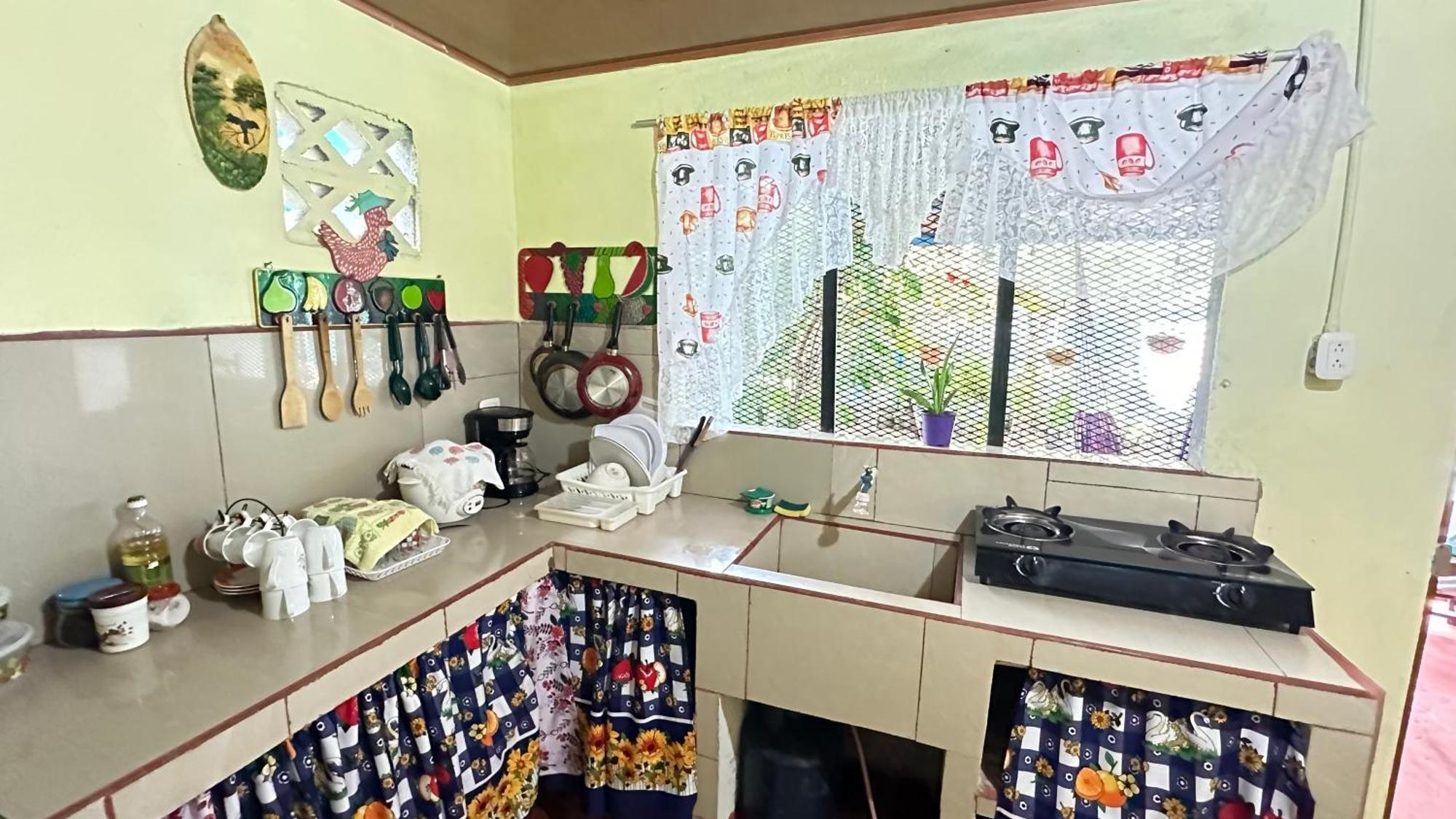 דירות טורטוגוארו The Corner House מראה חיצוני תמונה