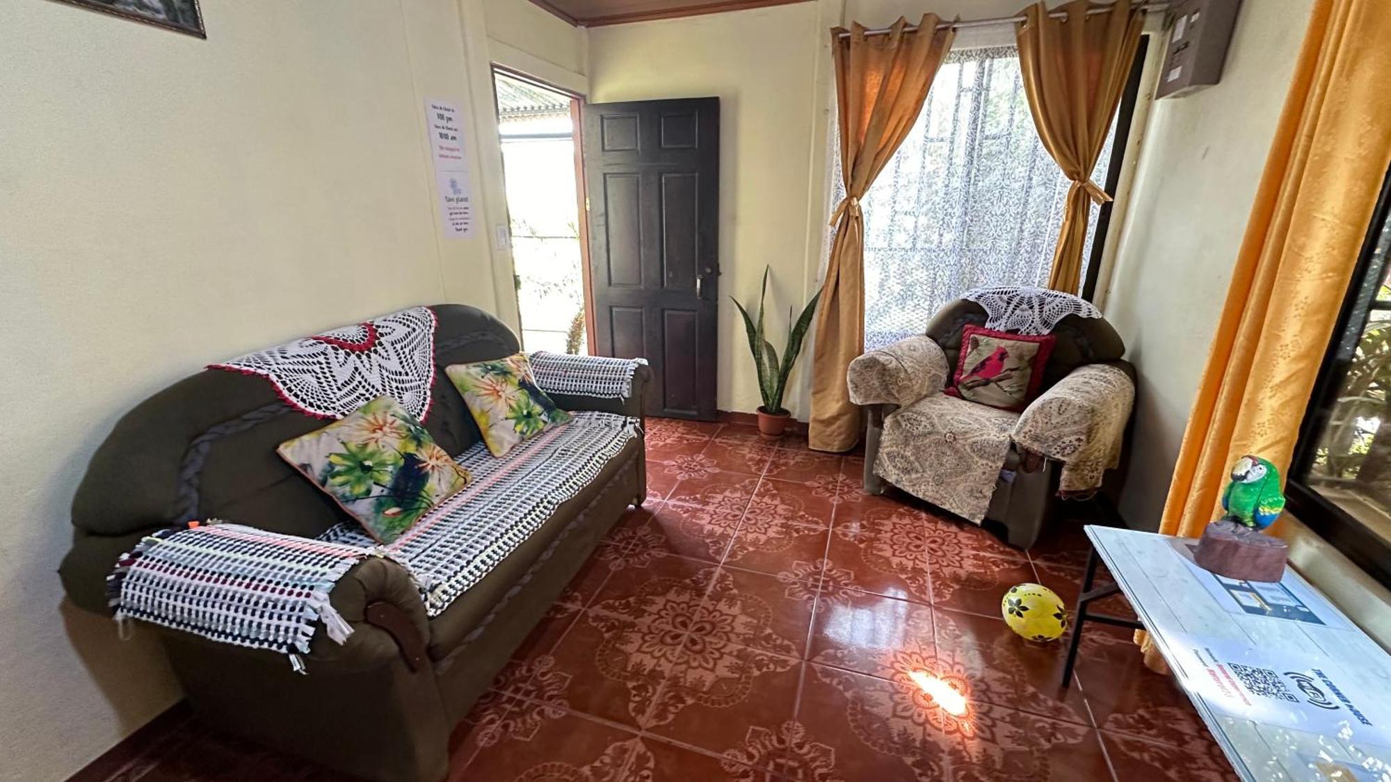 דירות טורטוגוארו The Corner House מראה חיצוני תמונה