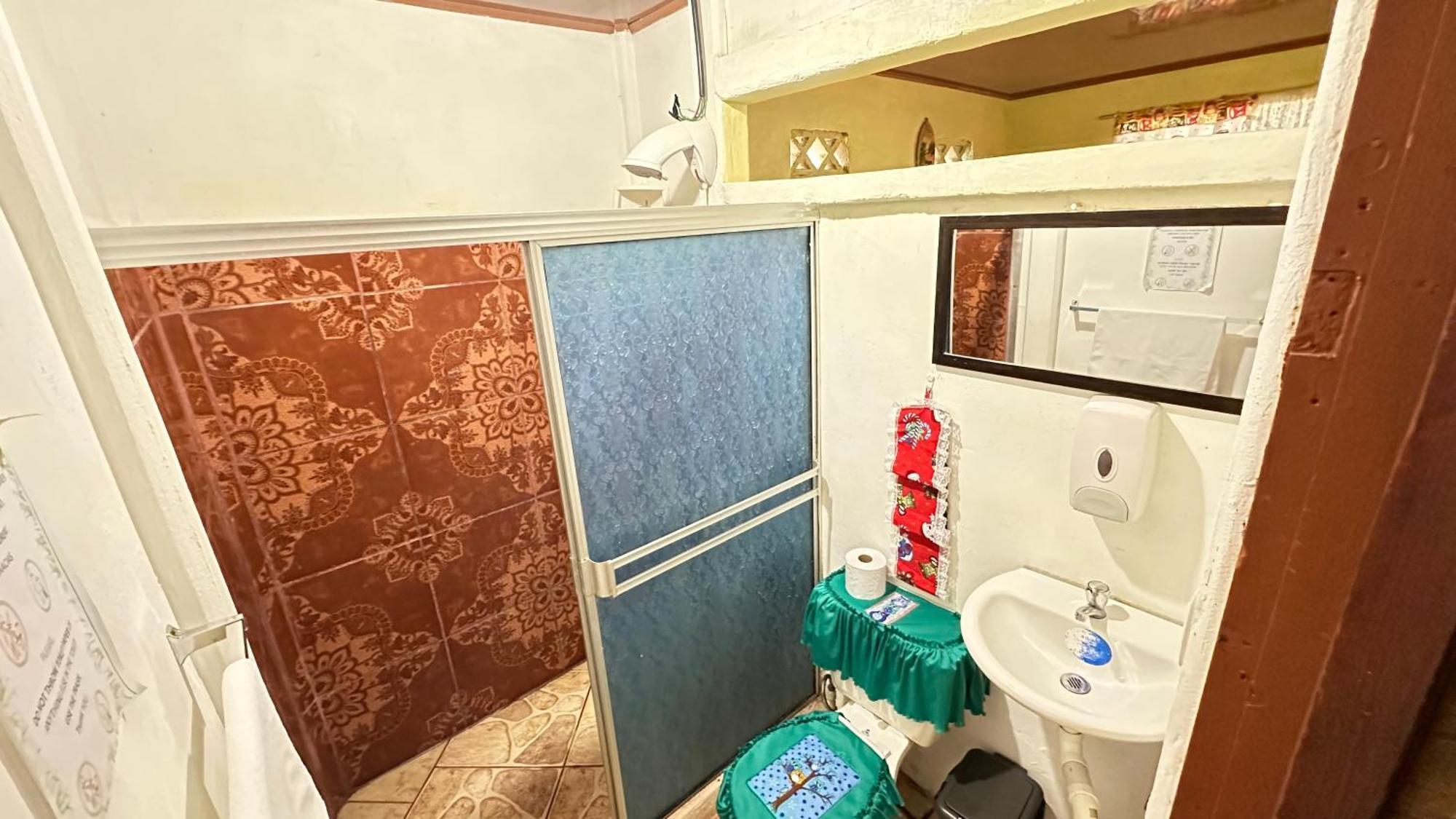 דירות טורטוגוארו The Corner House מראה חיצוני תמונה